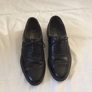 Men’s dress shoes. Size 10 D width